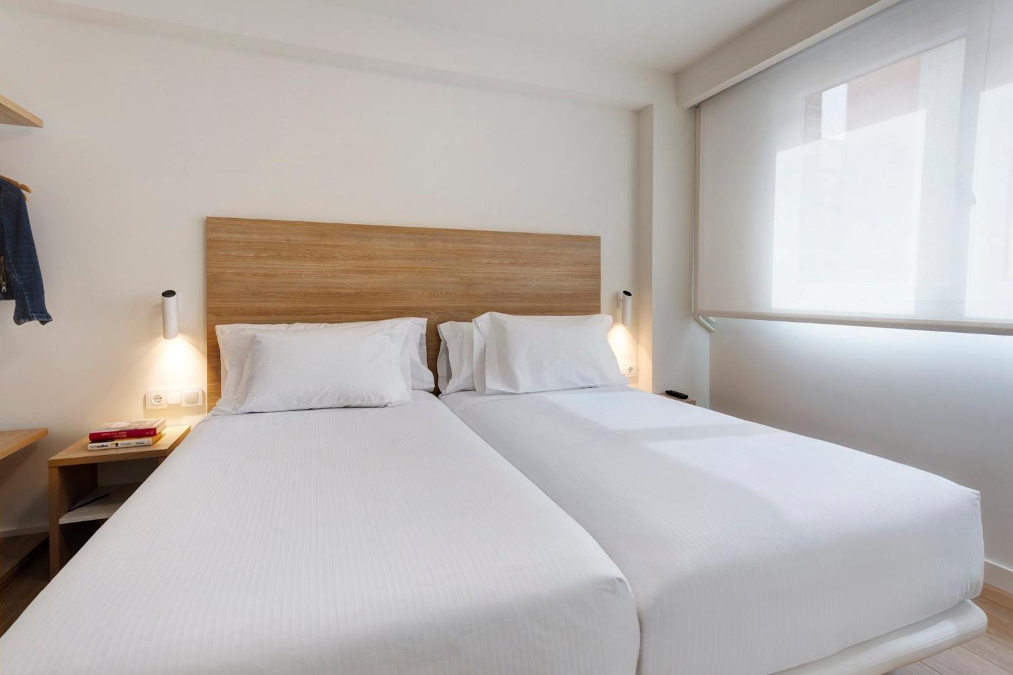 Sercotel Logrono Suites Bagian luar foto