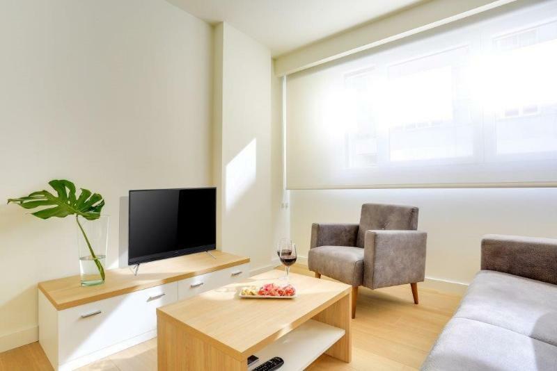 Sercotel Logrono Suites Bagian luar foto